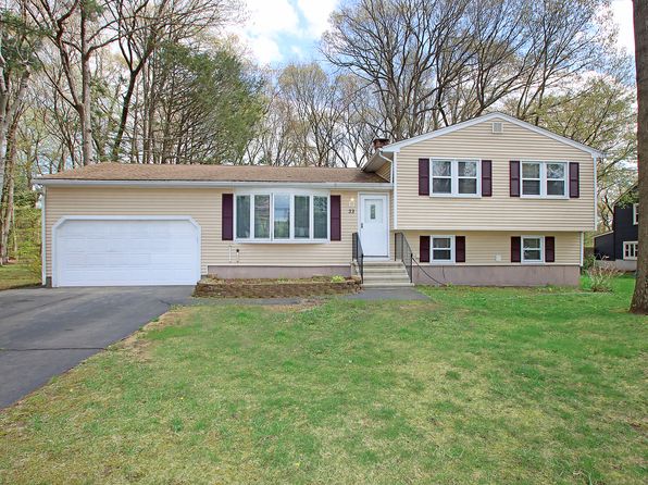 33 Robin Ct