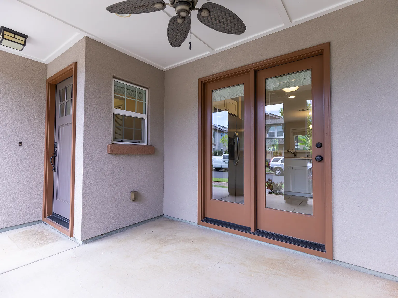 3 bed, 2.5 bath, 1432 sqft, $4,750 — Photo 3