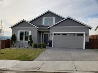 710 E Upland Ave, La Center, WA 98629