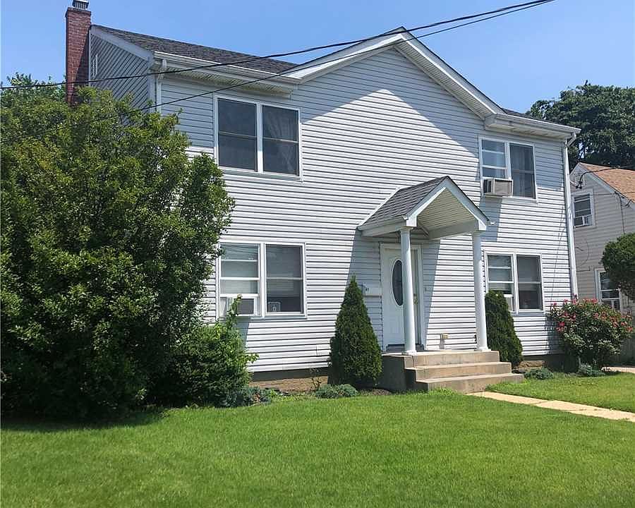 1st image of 67 Walton Ave