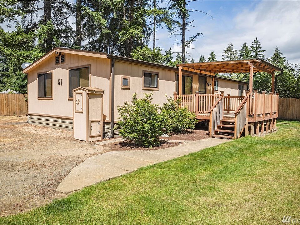 1st image of 51 NE Briggadun Dr