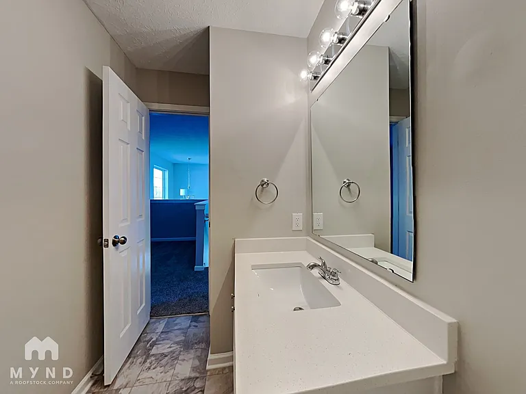 2352 Rosewood Dr — Photo 15