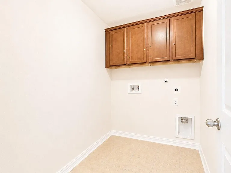 2410 Horned Owl Dr — Photo 26