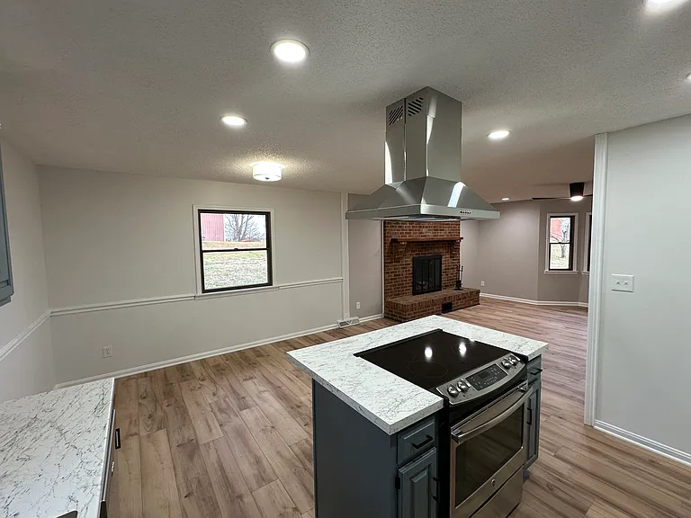 7269 Highway 405 — Photo 17