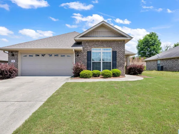 196 Green Wood Cir, Calera, AL 35040