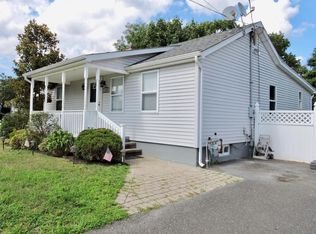 634 Green Grove Rd, Neptune, NJ 07753