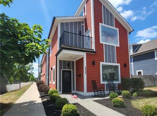 2002 Carrollton Ave, Indianapolis, IN 46202