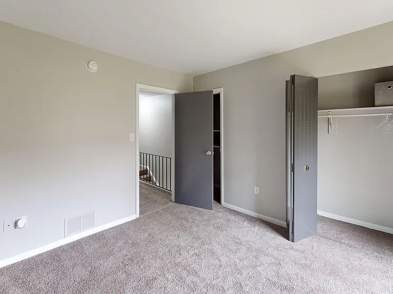 Riverwind at Chatham Park Drive — Photo 14