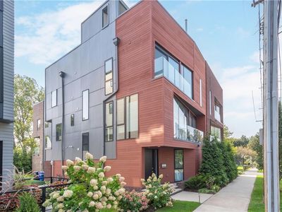 2135 W 18th St, Cleveland, OH, 44113