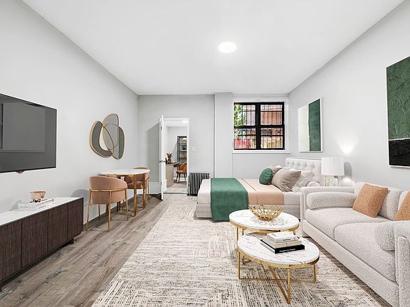 3rd image of 2110 5th Ave #1