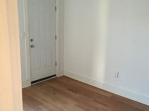 5th image of 1943 Atlantic Ave #1