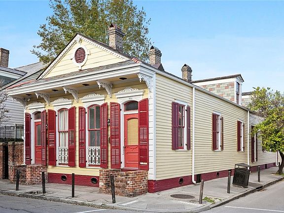 2nd image of 1001-03 Ursulines Ave