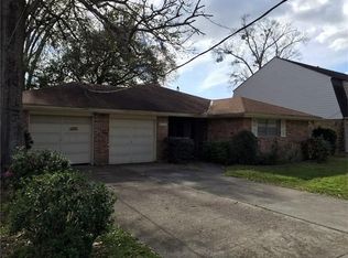 8708 Melrose Ln, River Ridge, LA 70123