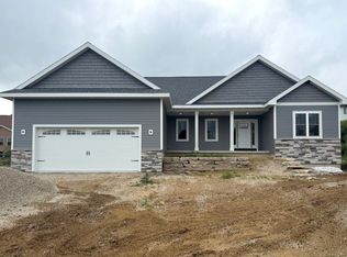 568 Autumn Rdg, Oregon, WI 53575