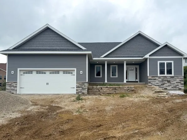 568 Autumn Rdg, Oregon, WI 53575