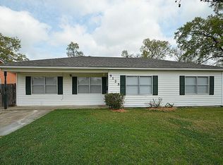 9125 Woodlyn Rd, Houston, TX 77078