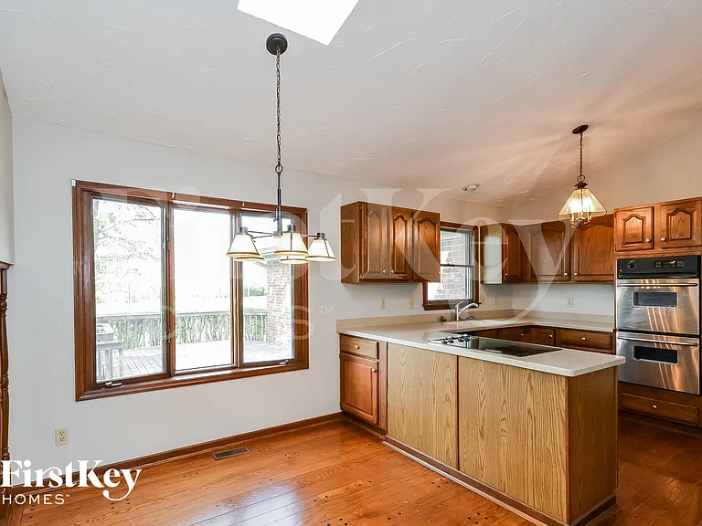5668 Eagle Nest Ct — Photo 8