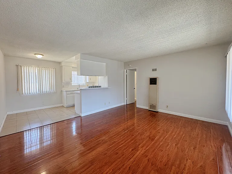 5045 Rosemead Blvd #12A — Photo 2