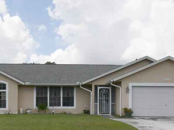 1962 SW Capeador Street, Port St Lucie, FL 34953