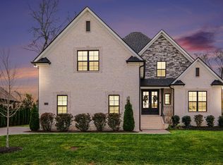 1124 Willow Springs Dr, Lebanon, TN 37087