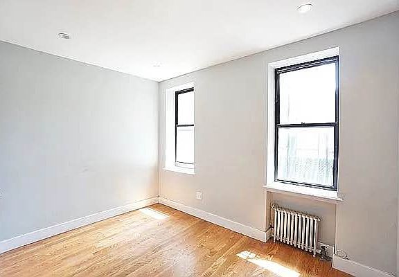 3rd image of 56 Fort Washington Ave APT 3