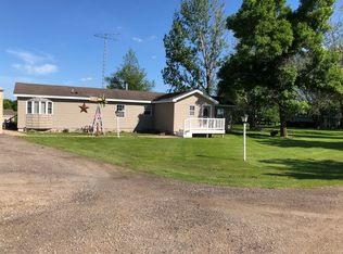 N1886 Junction Ln, Berlin, WI 54923