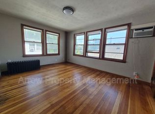 2601 Vine St APT 3, Lincoln, NE 68503
