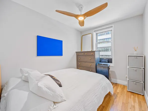 408 West 34th Street image 5 of 9