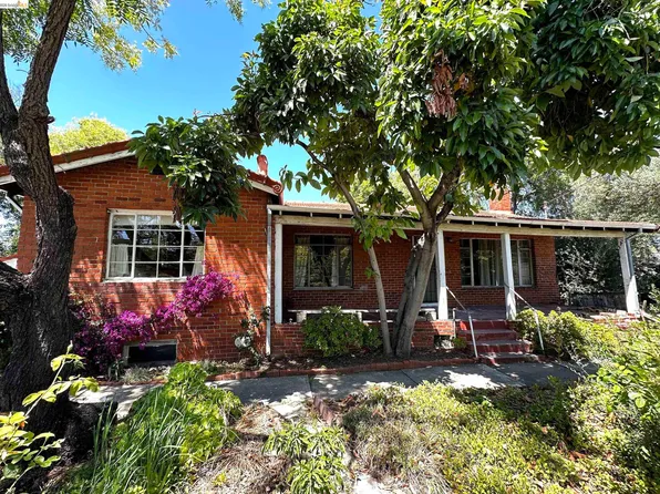 1830 3rd Ave, Walnut Creek, CA 94597