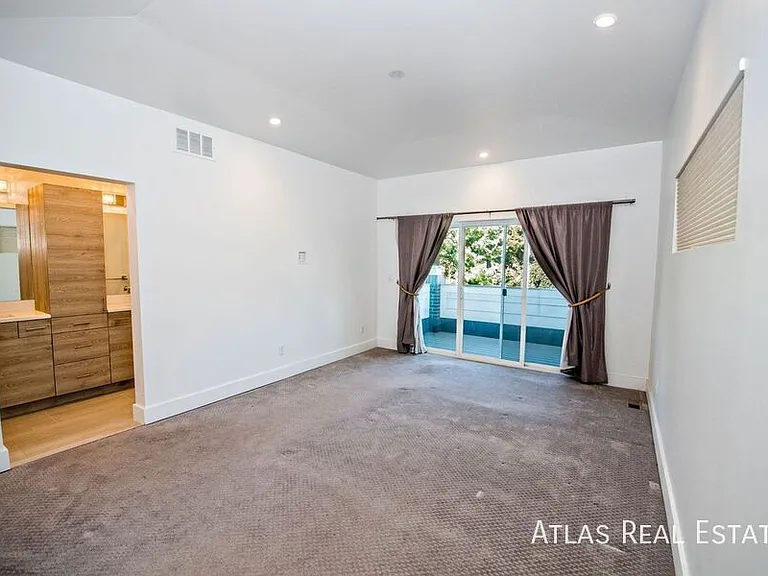 2156 S Sherman St — Photo 18