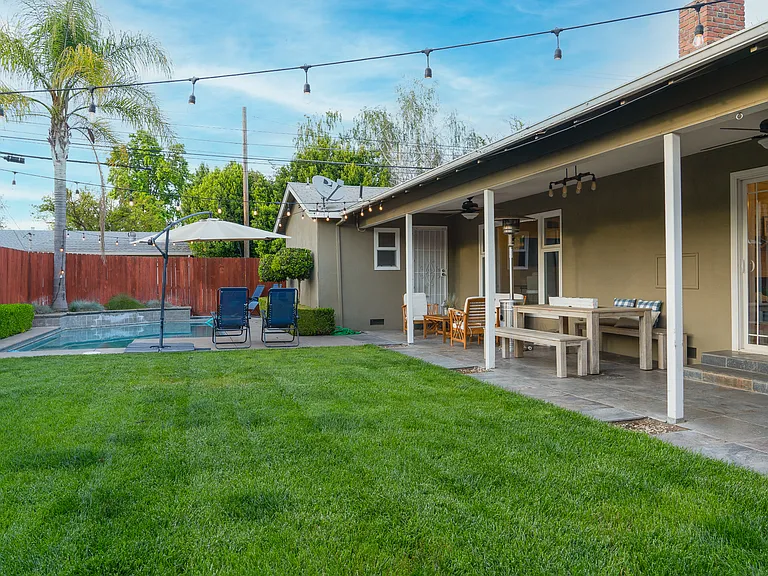2317 Monticello Ave — Photo 10