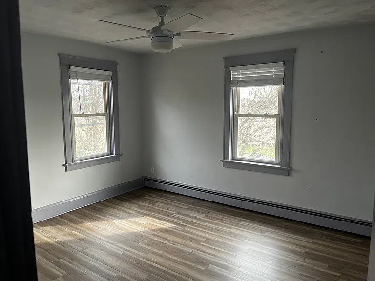 134-136 N Hull St #2 — Photo 7