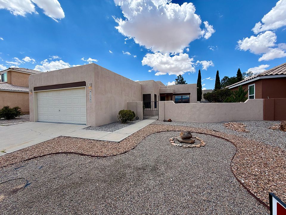 1st image of 10305 Arroyo Crest Dr NW
