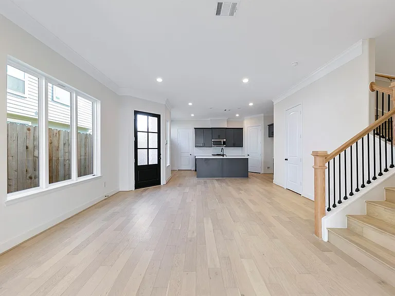 946 Judiway St — Photo 12