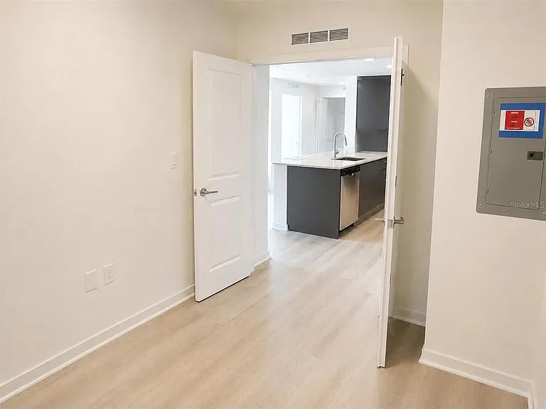 5587 Millenia Park Blvd #424 — Photo 8