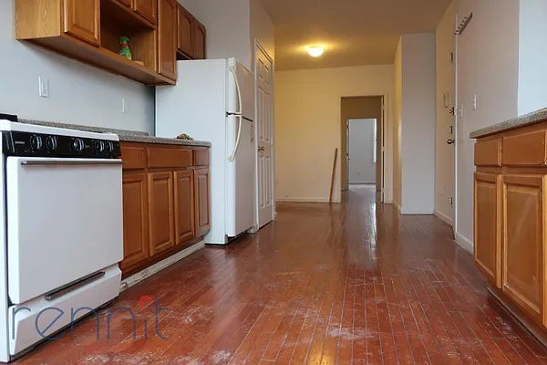 Rented by Rennit Inc. | media 8