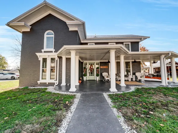 331 E High St, Owingsville, KY 40360
