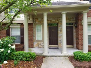 3576 Oakmonte Blvd, Oakland Twp, MI 48306