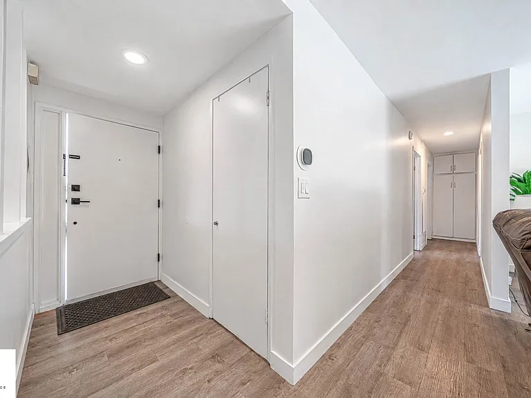 22942 Sunset Crossing Rd — Photo 16
