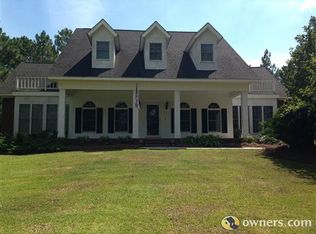 1518 Lakewood Dr, Vidalia, GA 30474