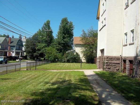 89 Carey Ave APT 8
