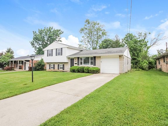 2nd image of 2576 Highwood Ln