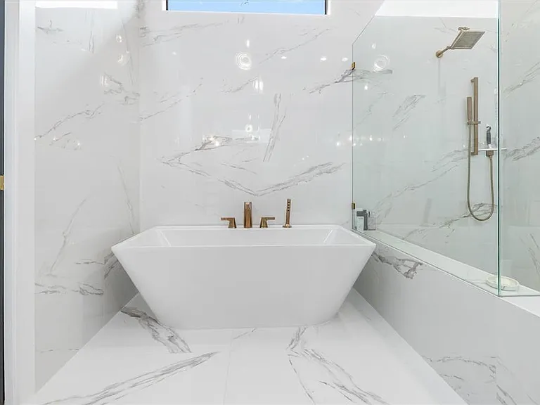9474 Melody Cir — Photo 25