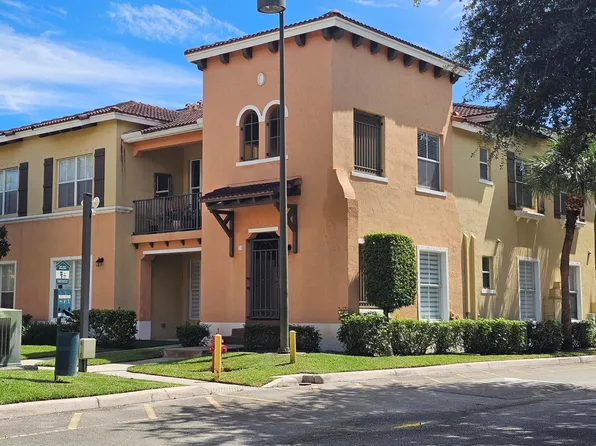 3545 Forest Hill Boulevard #15, Palm Springs, FL 33406