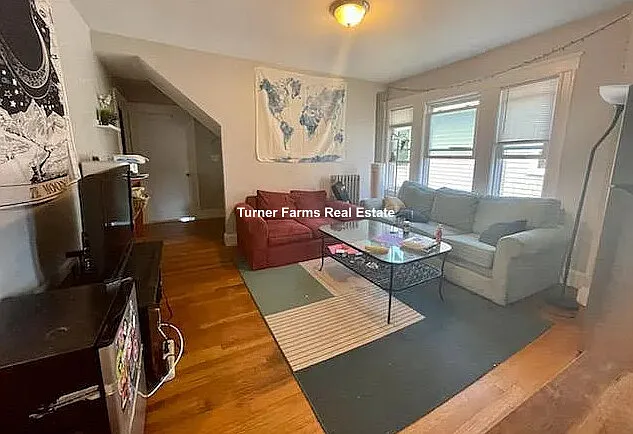 66 Frederick Ave — Photo 1