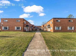 4812 Lee Rd APT 110, Cleveland, OH 44128