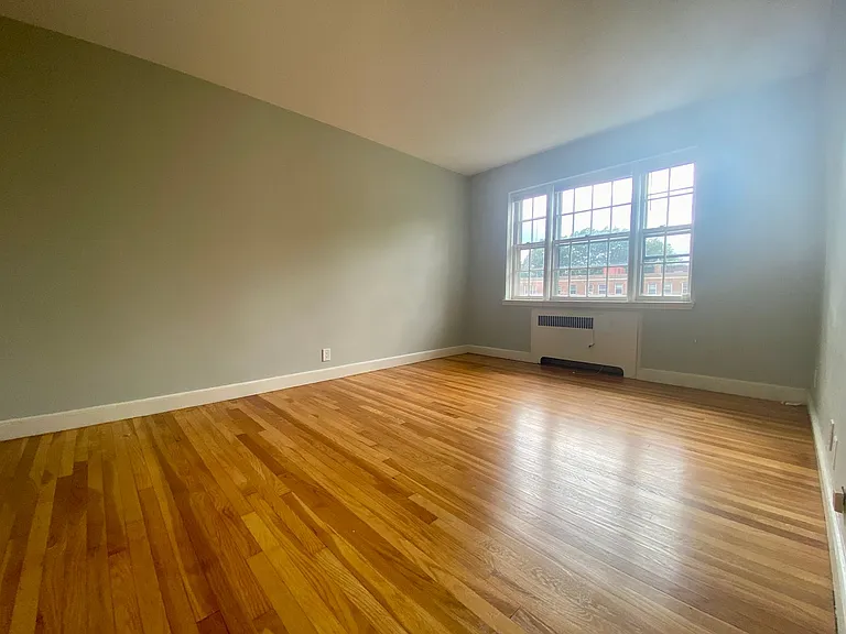 36 Browne St #D5 — Photo 2
