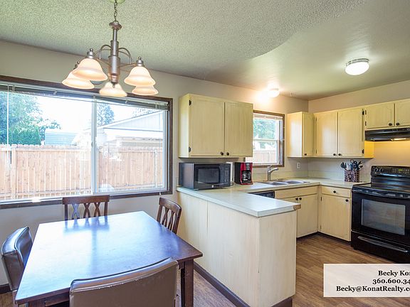3rd image of 6207 NE 75th St