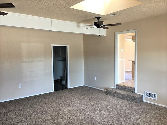 5th image of 4210 Harlowe Dr