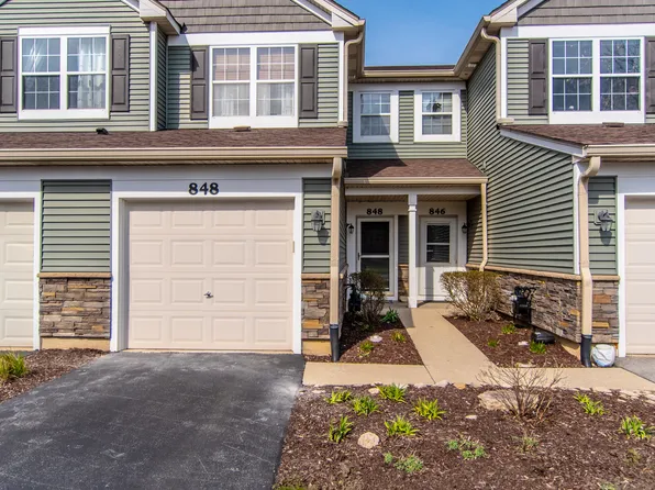 848 Woodewind Dr #848, Naperville, IL 60563